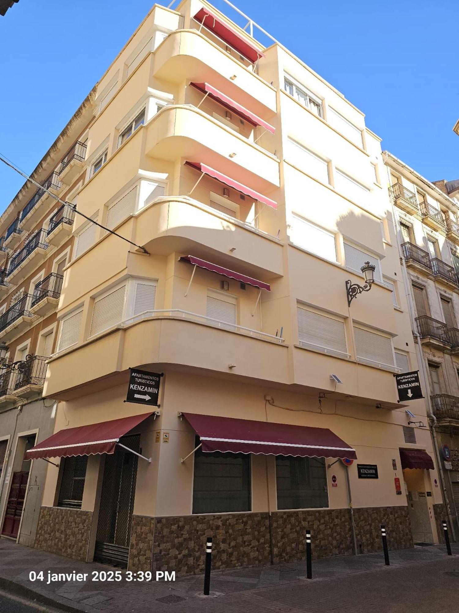 Apartamentos Turisticos Kenzamin アリカンテ エクステリア 写真
